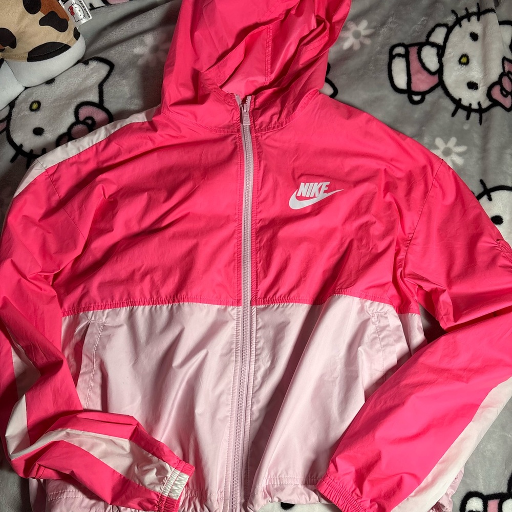 Nike Pink and White Windbreaker Jacket🩷🤍